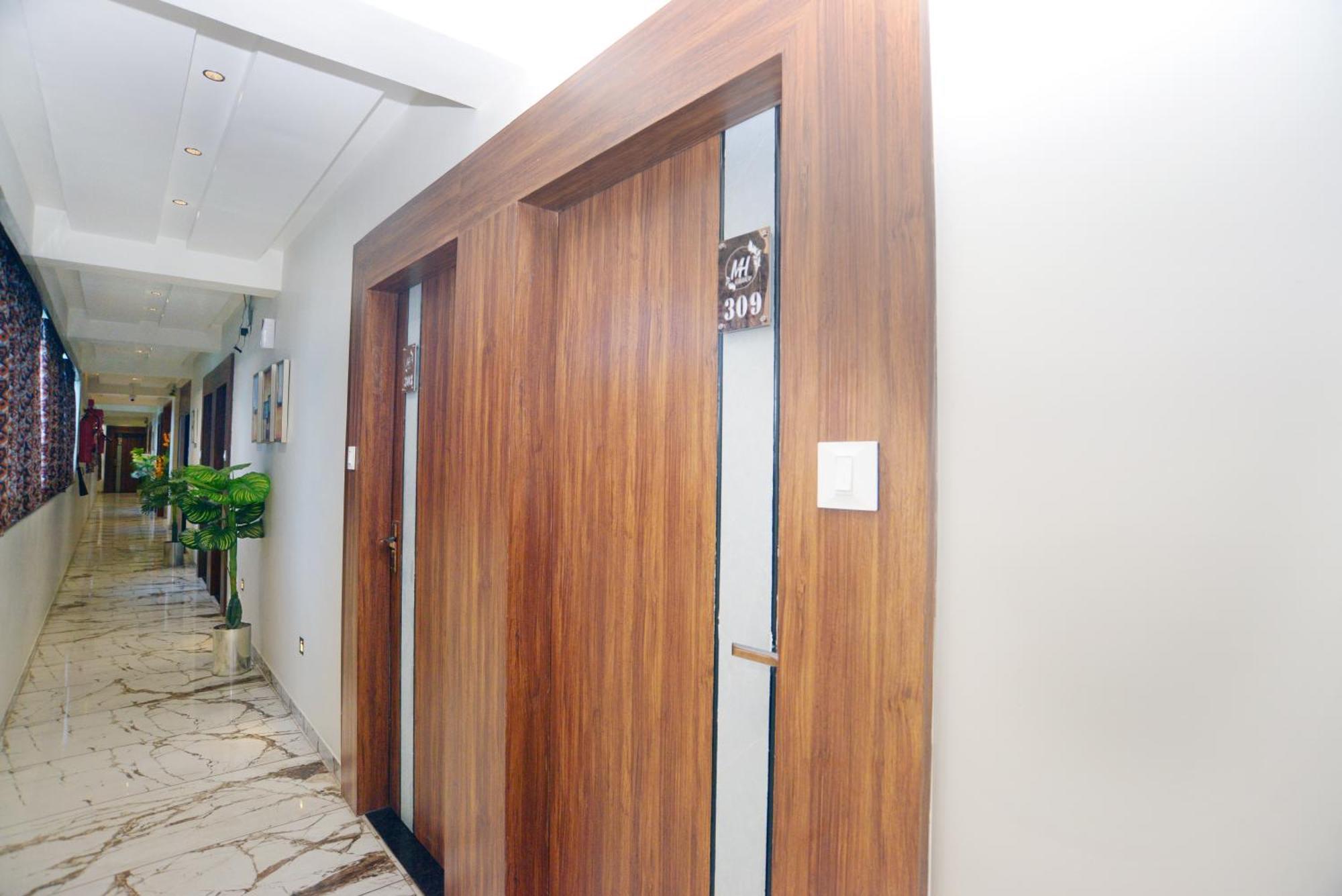 Hotel Allen Ahmedabad Eksteriør billede