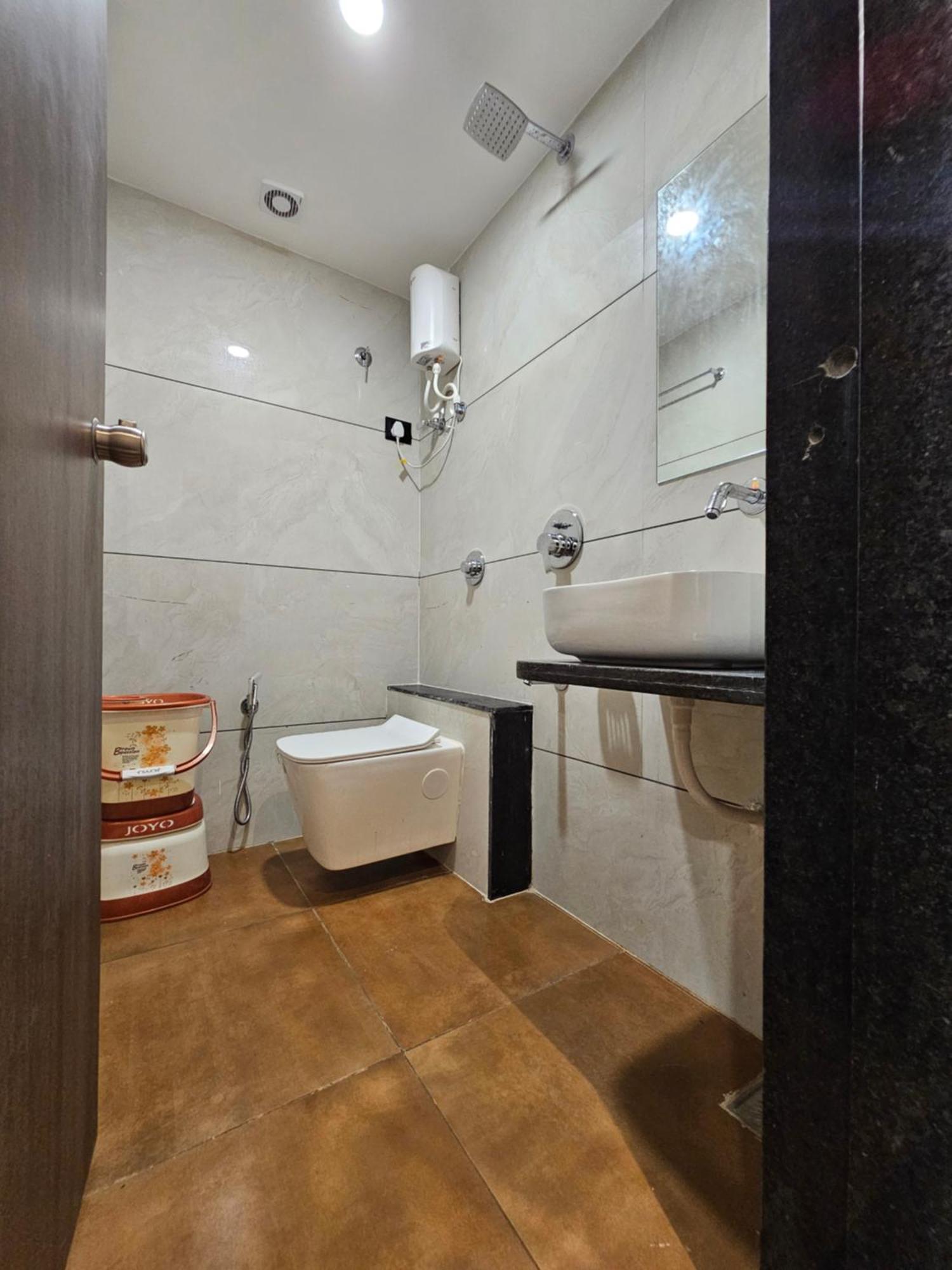 Hotel Allen Ahmedabad Eksteriør billede
